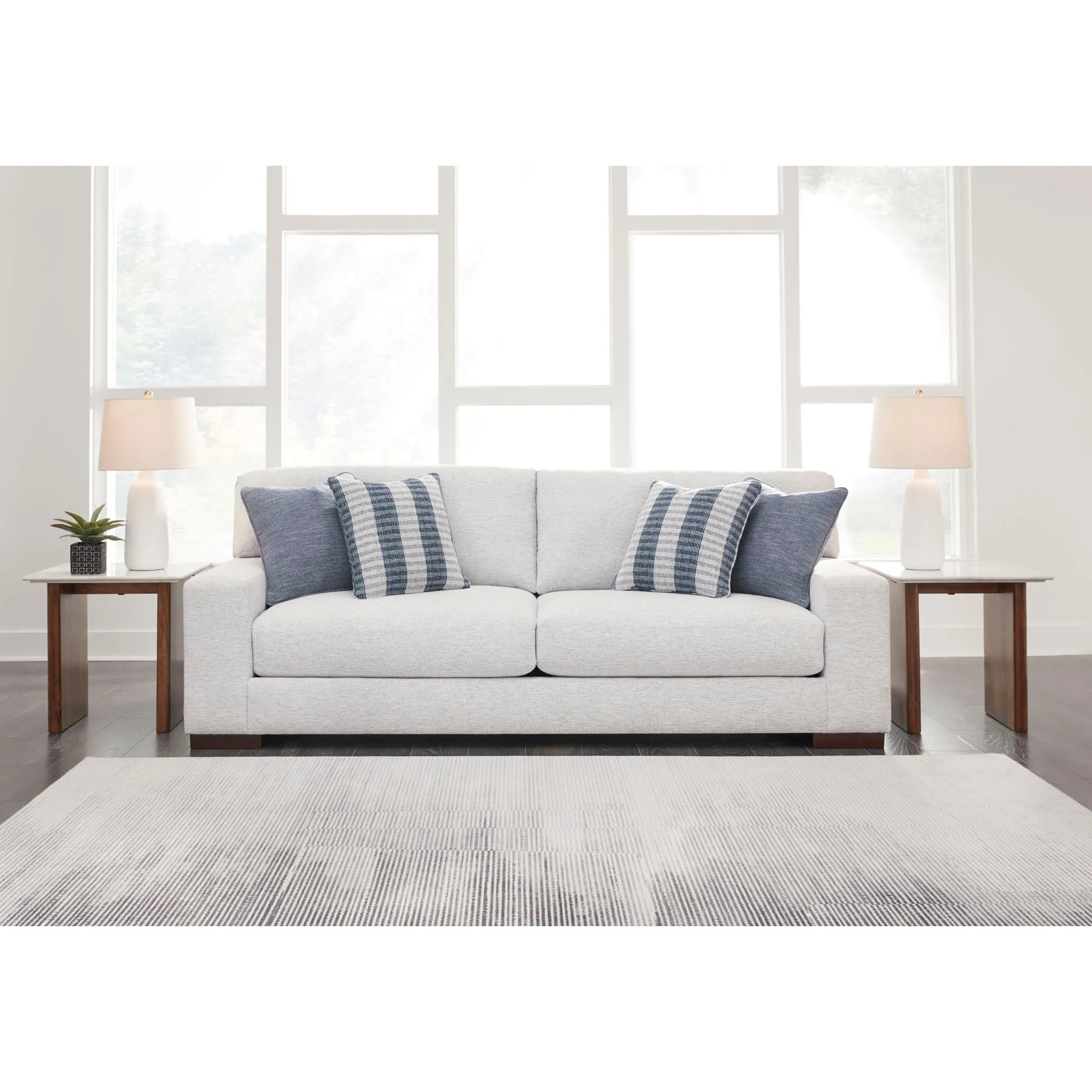Belvoir-Exclusive Sofa