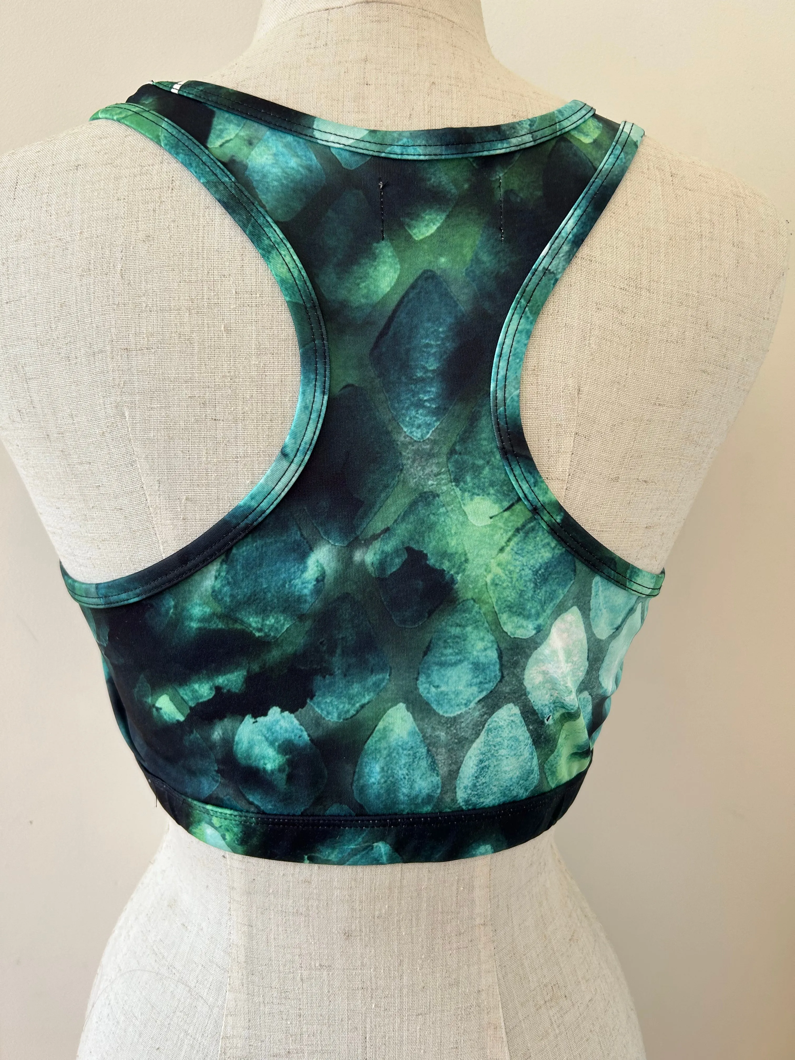 Cropped top racer back top emerald