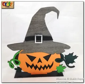 Halloween wooden table decor